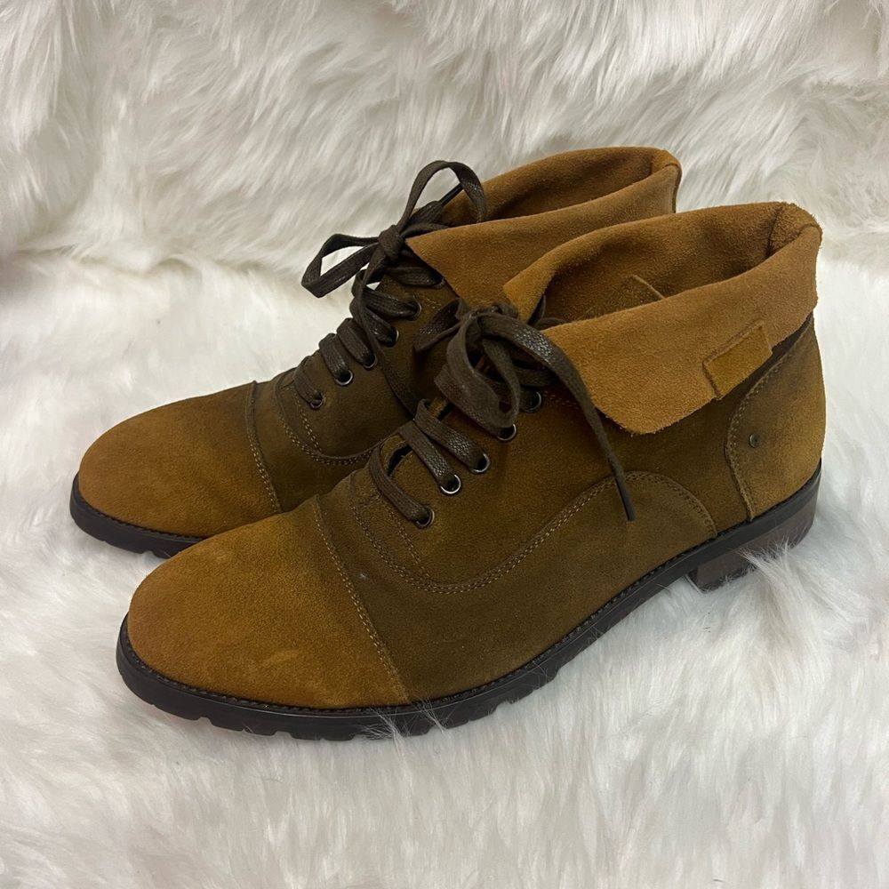 Genuine Leather men’s boots size 11 B27‎